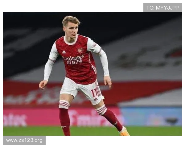 舒梅切尔盛赞拉亚 阿森纳今季有你更出色